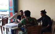 Babinsa Ajak Masyarakat Lubuk Gaung Jaga Keamanan Lingkungan Bersama