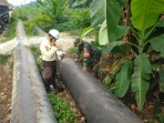 Jaga Keamanan Objek Vital, Babinsa dan PHR Patroli Jalur Pipa di Sungai Sembilan