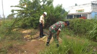 Babinsa Koramil 02/BK Bersama Security PHR Perketat Pengamanan Jalur Pipa Minyak