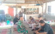 Babinsa Koramil 03/Sungai Sembilan Aktif Bangun Kedekatan dengan Warga Sungai Geniot