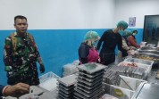 Dukung Program BGN, Babinsa Koramil 01/Dumai Kawal Penyaluran Makanan Bergizi