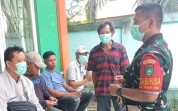 Babinsa Koramil 02/BK Patroli Karhutla, Warga Guntung Diimbau Tak Bakar Lahan