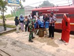 Atasi Keterbatasan Air Bersih, Kodim 0320/Dumai Bantu Pesantren Azzahra