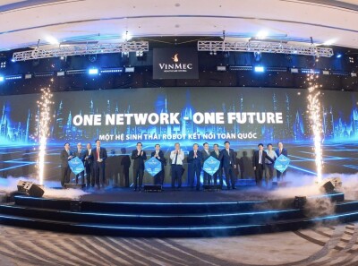 Vinmec Launches Vietnam's First Integrated High-Tech Robotic Surgery Network, Establishing the Country's First Multi-Connected Robotic Surgery Ecosystem