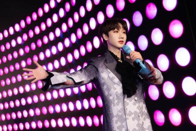Silence Wang Wax Figure Arrives at Madame Tussauds Hong Kong