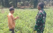 Sertu Jainal Arifin Ajak Warga Basilam Baru Stop Membakar Lahan