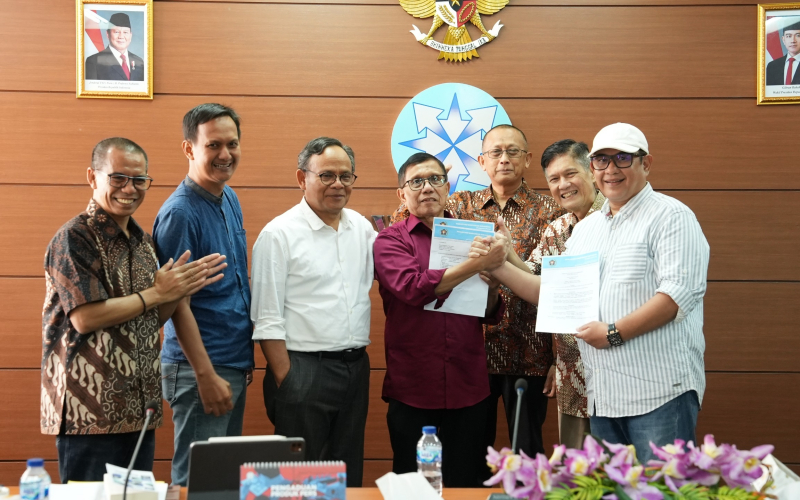 PWI Tandatangani Panitia Bersama Kongres Persatuan, Disaksikan Dewan Pers