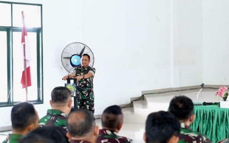 Pjs Dandim Dumai Apresiasi Personil Pengamanan Pada Debat Pertama Semalam