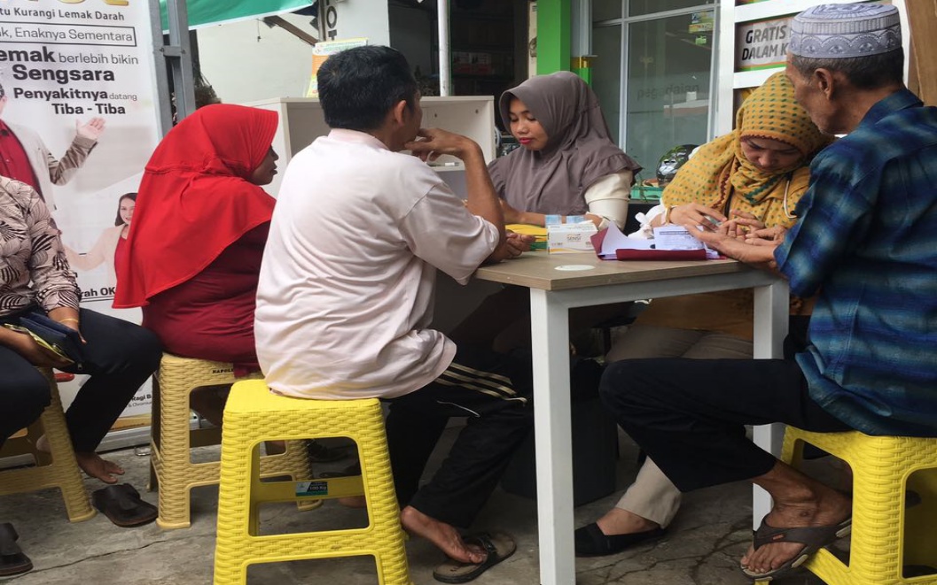 Apotek Merlion Farmasi Gelar Kegiatan Pemeriksaan Gratis