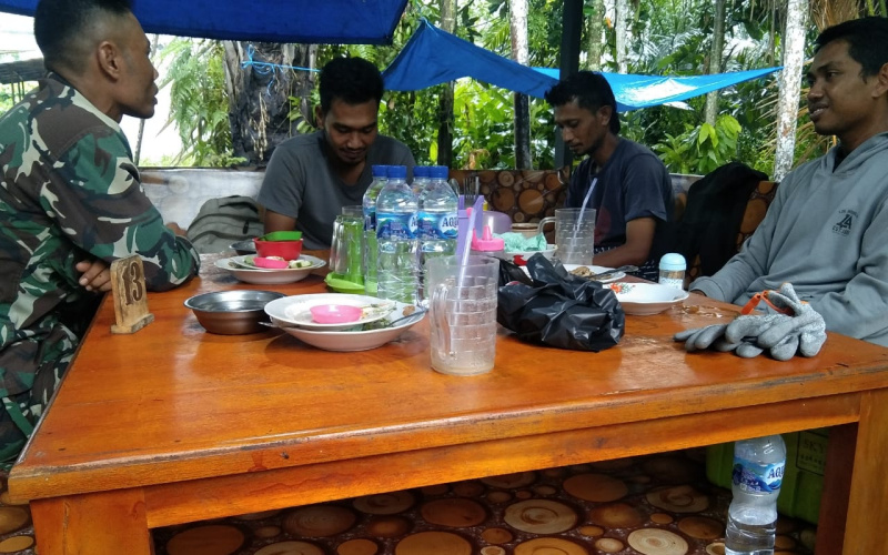 Berbagai Giat Babinsa Koramil 03 Basilam Baru, Patroli Hingga Gotong Royong