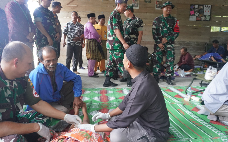 Sunat Massal yang Ditaja Satgas TMMD Diikuti Ratusan Anak