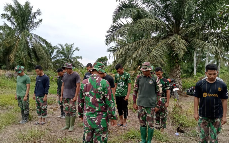 Satgas TMMD Laksanakan Apel Persiapan Sebelum Lakukan Perbaikan Jalan