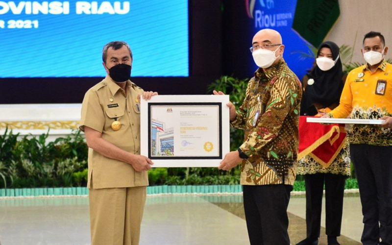 Pemprov Riau Raih BKN Award 2021