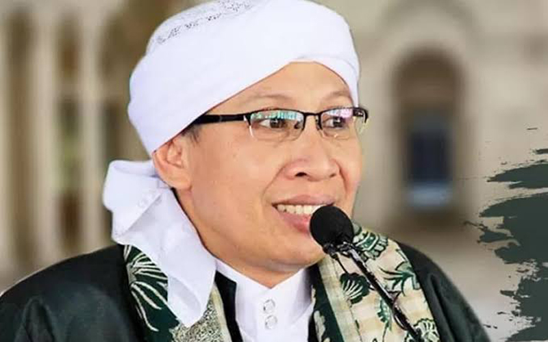 Denise Chariesta Hamil Tanpa Suami, Buya Yahya Ingatkan Hukum dan Bahaya Zina