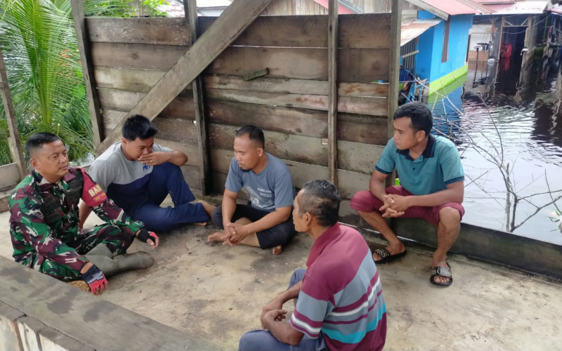 Antisipasi Dampak Banjir, Personel Kodim Dumai Turun Langsung ke Lapangan
