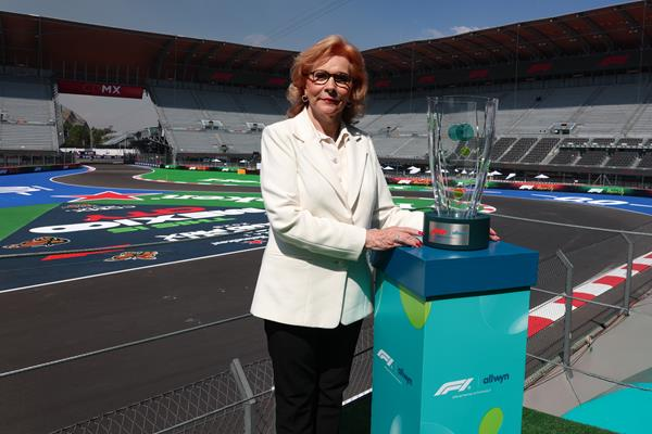 Yayasan John Langdon Down Memenangkan F1® Allwyn Global Community Award di Grand Prix Meksiko