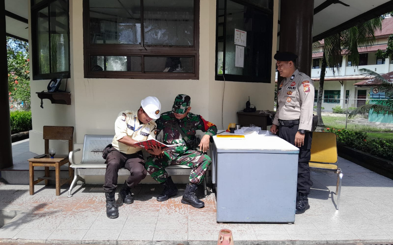 Koramil 01 Dumai dan Tim Keamanan dari PT. PHR Patroli Keamanan