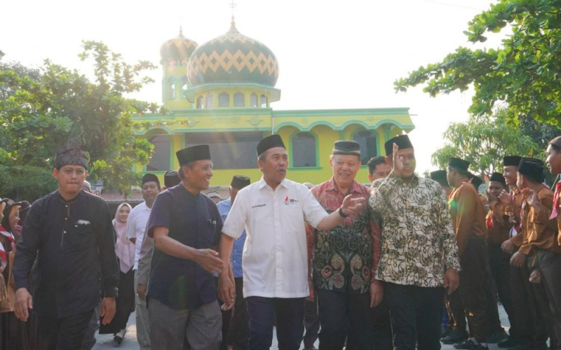 Gubernur Riau Beri Motivasi Kepada Pelajar