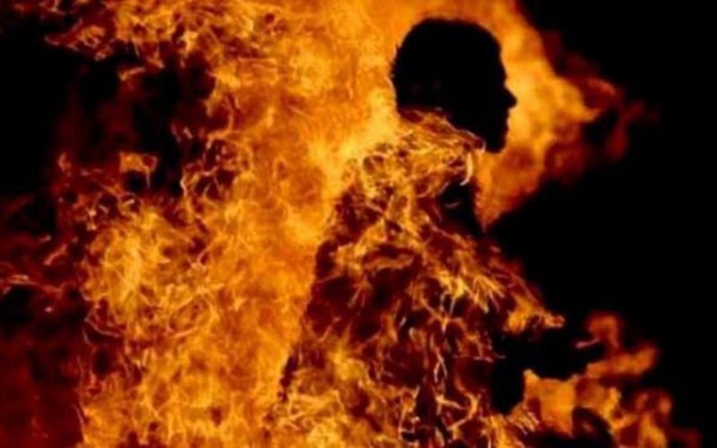 Kawal Demo Mahasiswa, Polisi Terbakar Hidup-hidup