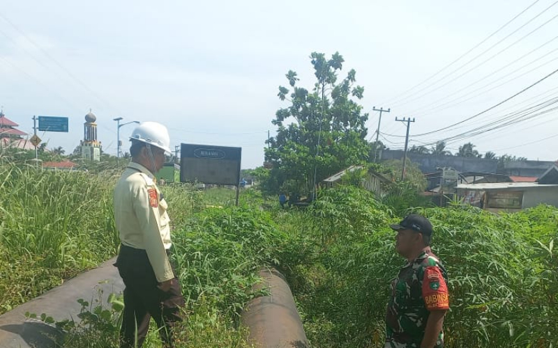 Babinsa dan PHR Gelar Patroli Jalur Pipa, Warga Diminta Jaga Keamanan