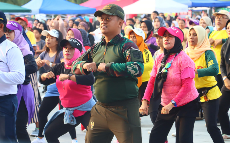 Dandim Dumai Ikuti Senam Sehat Idaman di Taman Bukit Gelanggang