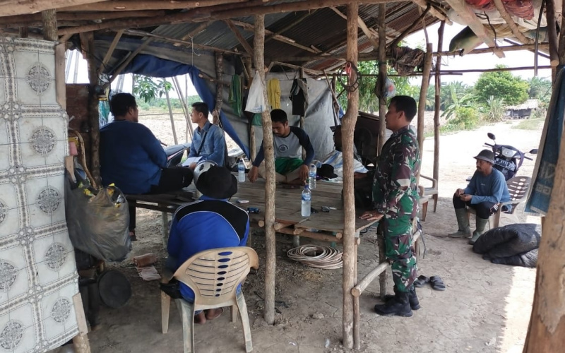 Koramil 03 Berikan Semangat dan Arahan Bagi Para Petani