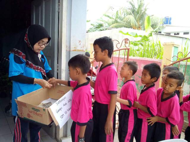 Sekolah Dasar Negeri 50 Babussalam menaja kegiatan Sumbangan Peduli Aceh