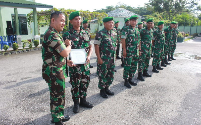 22 Prajurit Kodim Dumai Naik Pangkat, Dandim Tekankan Profesionalisme dan Disiplin