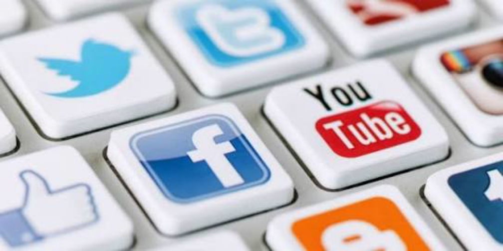 Menkominfo Akan Tutup Akses Facebook, Twitter dan Youtube