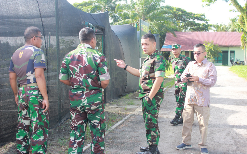 Dandim 0320 Dumai Tinjau Green House Hidroponik