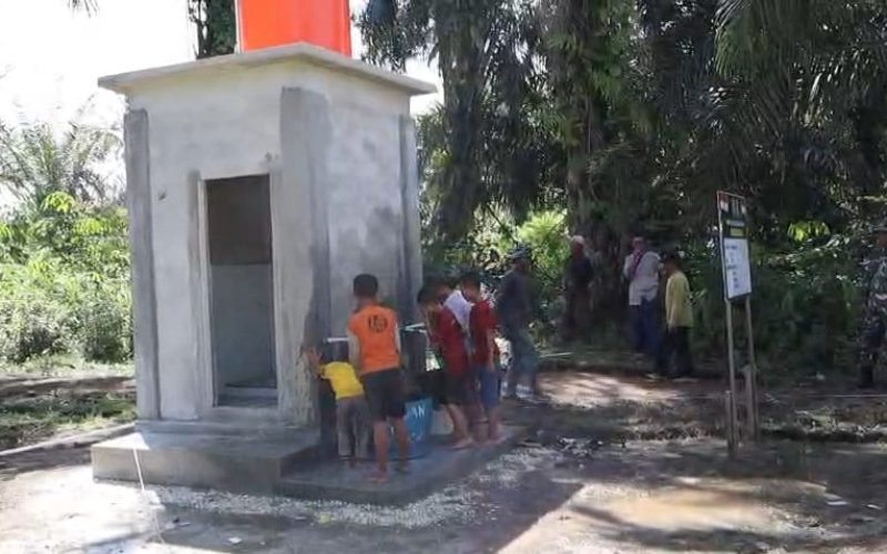 TMMD Kodim 0320 Dumai Ciptakan Pola Hidup Sehat dan Bersih di Lingkungan Warga