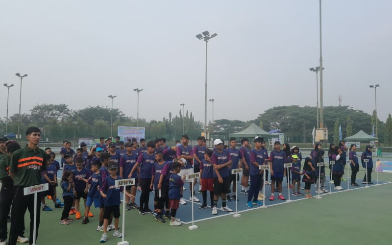 Bergulir, Turnamen Tenis di Riau Diikuti 140 Petenis