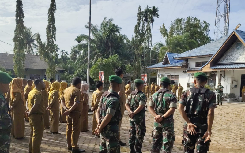 Danramil 03 Sungai Sembilan Tekankan Sinergi Lintas Instansi Saat Apel Bersama