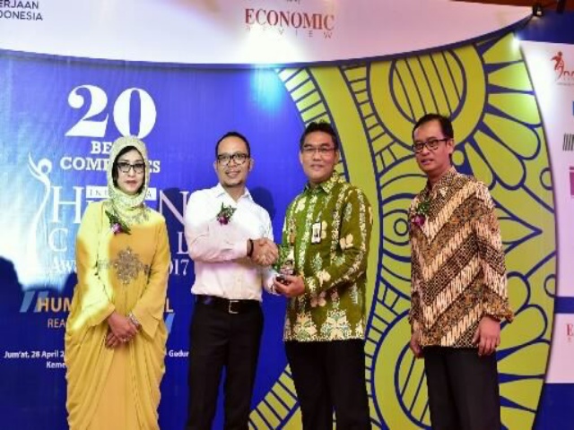 Dua Putera Riau Terpilih sebagai The Big & Best 10 Human Capital Director Indonesia 2017