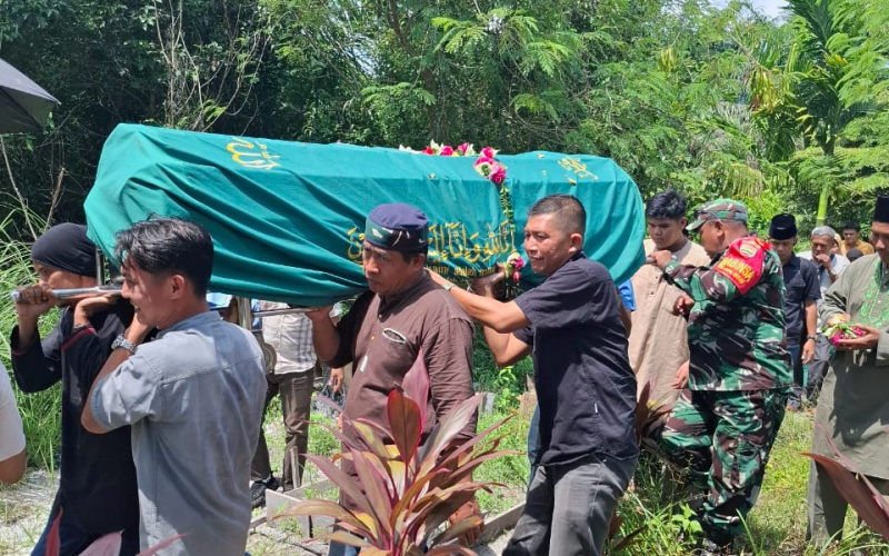 Dandim Dumai Sampaikan Duka Cita Atas Musibah yang Menimpa Keluarga Personil