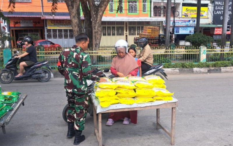 1,5 Ton Beras Terjual di Gerakan Pangan Murah Kodim 0320 Dumai