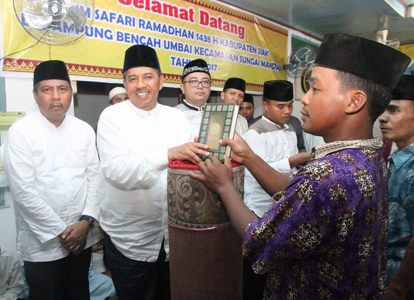 Tim Safari Ramadhan Kunjungi Kampung Bencah Umbai