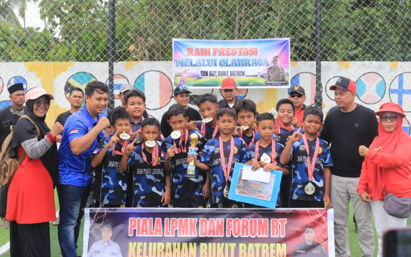 SDN 20 Jayamukti Juara Turnamen Futsal Antar SD se-Dumai Timur 2025