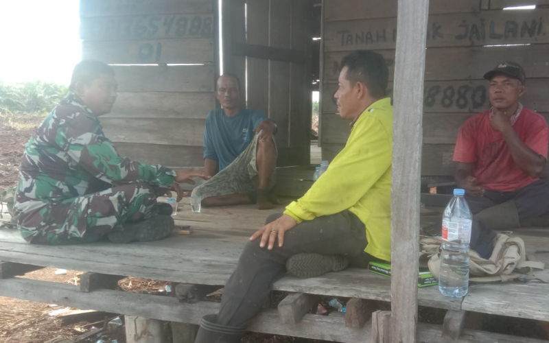 Ini Pesan Babinsa Koramil 02 Terkait Pencegahan Karhutla