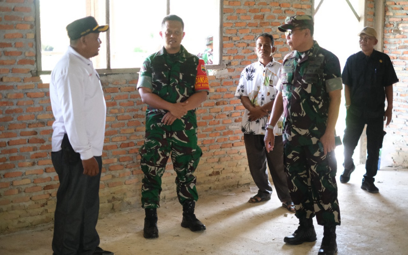 Bersama Kolonel R Suratno, Dandim Dumai Tinjau Pembangunan Madjid As Salam
