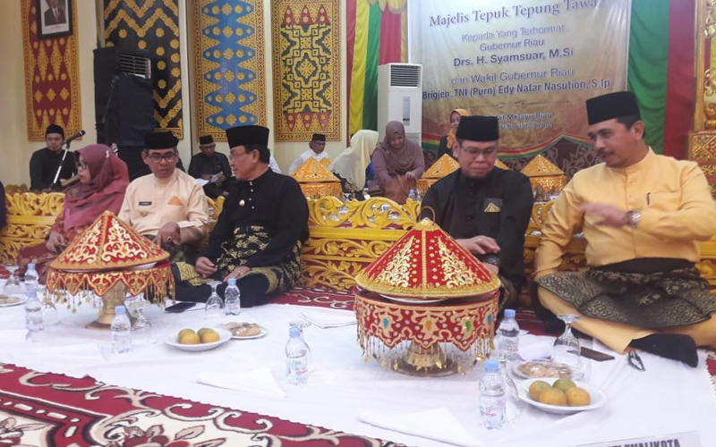 Bupati Mursini Ucapkan Selamat Kepada Gubri Syamsuar dan Wagubri Edy Natar Nasution