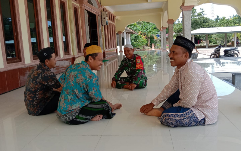 Jaga Ketertiban Lingkungan, Koramil 03 Sei Sembilan Kolaborasi Bersama Warga