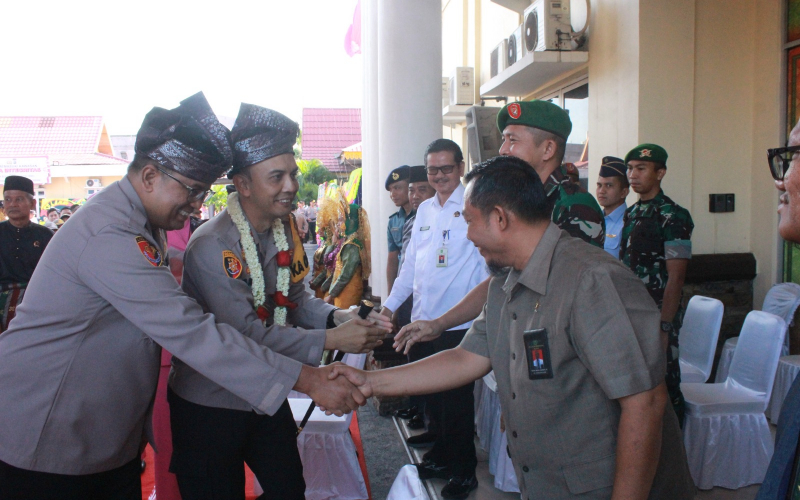 Kodim Dumai Hadiri Penyambutan Kapolres yang Baru