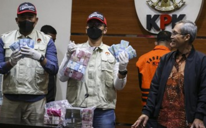 KPK Tetapkan 5 Tersangka Dugaan Korupsi di Lingkungan Basarnas