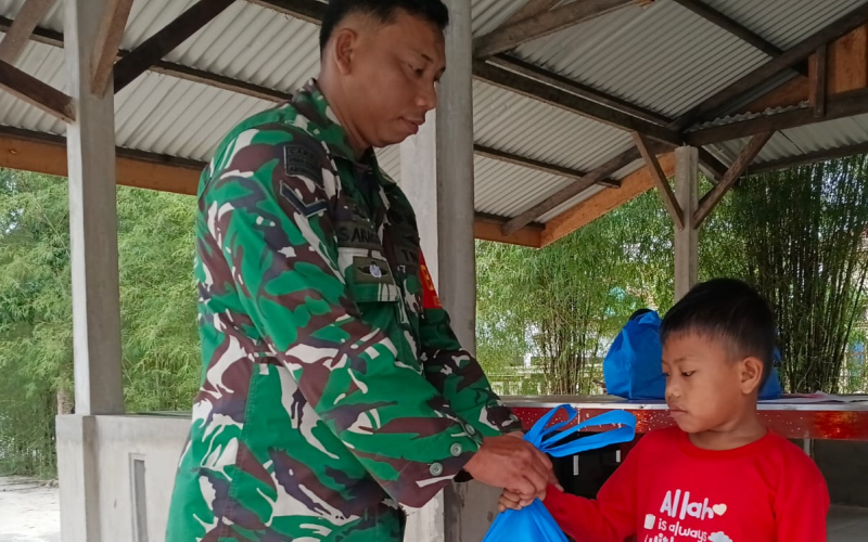 TNI AD Bersama Badan Gizi Nasional Salurkan Makanan Bergizi Gratis di Dumai