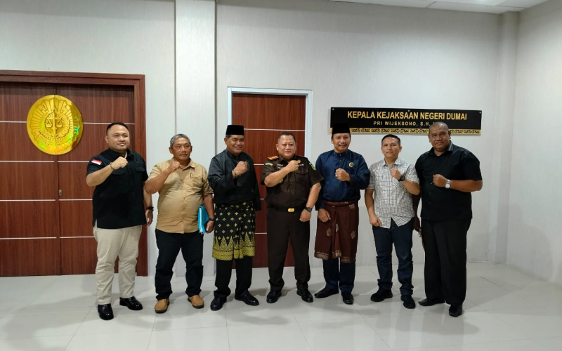 Kasus Tanah Bersertifikat Digugat, Datuk Seri Zamhur Minta Saran Kajari Dumai