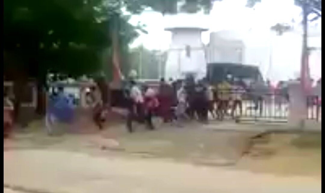 Video : Ratusan Narapidana Lapas Sialang Bungkuk Pekanbaru Kabur