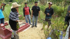 Disaksikan Sang Paman, Polisi Bongkar Makam Balita 18 Bulan Diduga Tewas Dianiaya