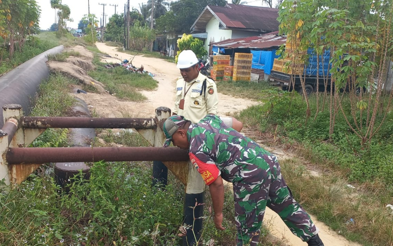 Bersama Security, Patroli Babinsa oleh Sertu Roni Sandra