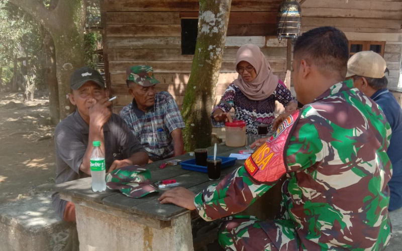 Sertu Afnal Bincang dengan Tokoh Masyarakat, ini yang dibahas